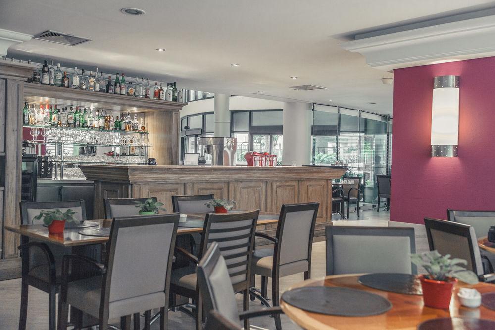 Wyndham Berrini 酒店 4*