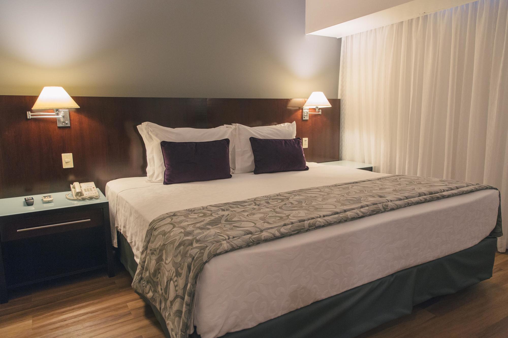 酒店 Wyndham Berrini 4*