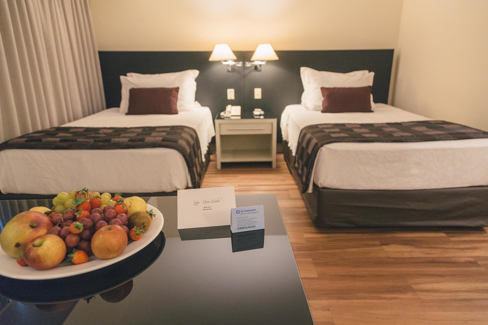 酒店 Wyndham Berrini 4*
